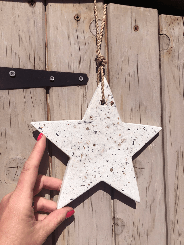 Large Garden Star